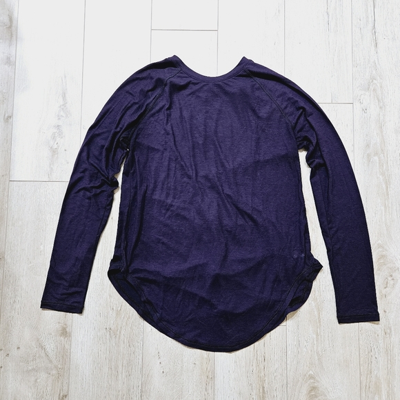 Under Armour open back long-sleeve lightweight top, size small, deep purple - Picture 1 of 5
